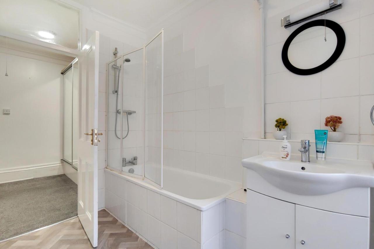 Mayfair Green Park Apartments Лондон Екстериор снимка